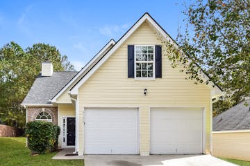 4180 Clarks Tr Douglasville, GA 30135